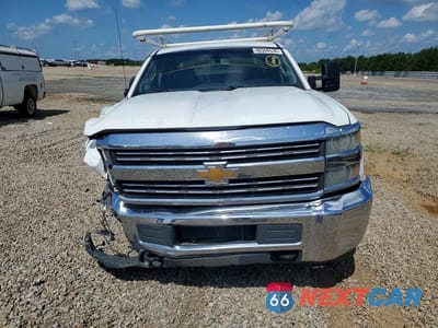 Piąte zdjęcie samochodu w środku: 2015 CHEVROLET SILVERADO C2500 HEAVY DUTY VIN:1GB2CUEG3FZ129596 - miniatura