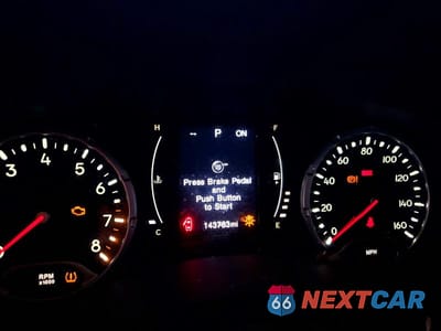 Zdjęcie 9 z 13 samochodu: 2016 JEEP RENEGADE SPORT VIN:ZACCJBAT1GPC79039 - miniatura