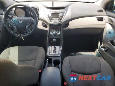 Zdjęcie 8 z 12 samochodu: 2013 HYUNDAI ELANTRA GLS VIN:KMHDH4AEXDU781292 - miniatura