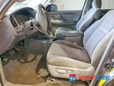 Zdjęcie 7 z 13 samochodu: 2005 TOYOTA SEQUOIA SR5 VIN:5TDZT34A55S246114 - miniatura