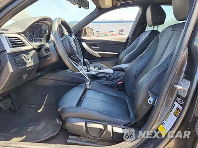 Zdjęcie 7 z 12 samochodu: 2014 BMW 320 I VIN:WBA3B1C52EP680984 - miniatura