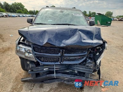 Piąte zdjęcie samochodu w środku: 2020 DODGE JOURNEY SE VIN:3C4PDCAB9LT261378 - miniatura