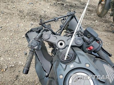 Zdjęcie 7 z 9 samochodu: 2026 HONDA CBR650 R VIN:MLHRH1552T5201784 - miniatura