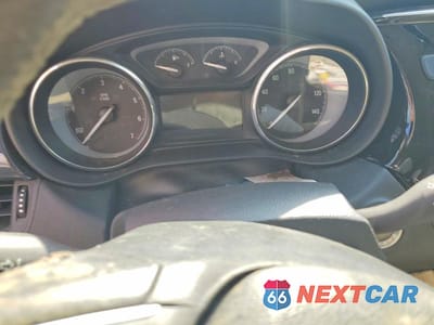 Zdjęcie 9 z 13 samochodu: 2018 BUICK ENVISION ESSENCE VIN:LRBFX1SA4JD008239 - miniatura
