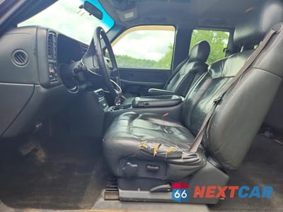 Zdjęcie 7 z 12 samochodu: 2002 CHEVROLET SILVERADO K1500 VIN:1GCEK19T72E210913 - miniatura