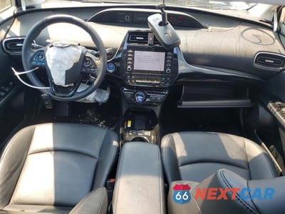 Zdjęcie 8 z 13 samochodu: 2020 TOYOTA PRIUS XLE VIN:JTDKARFU1L3107162 - miniatura