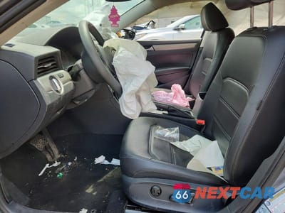 Zdjęcie 7 z 12 samochodu: 2021 VOLKSWAGEN PASSAT SE VIN:1VWSA7A30MC009998 - miniatura
