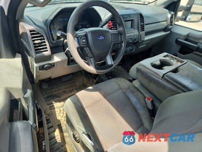 Zdjęcie 8 z 12 samochodu: 2017 FORD F250 SUPER DUTY VIN:1FT7X2B64HEC89325 - miniatura