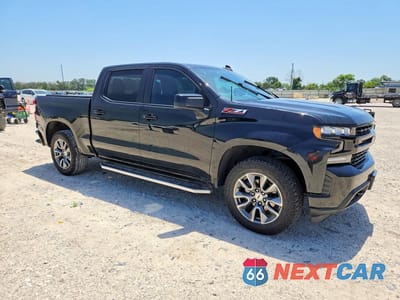 Czwarte zdjęcie samochodu z boku: 2022 CHEVROLET SILVERADO LTD K1500 RST VIN:1GCUYEED1NZ207664 - miniatura