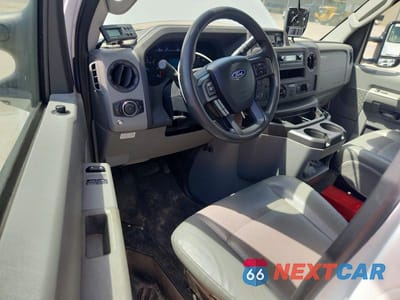 Zdjęcie 8 z 13 samochodu: 2023 FORD E350 REFRIGERATED BOX TRUCK VIN:1FDWE3FK3PDD00801 - miniatura