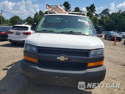 Piąte zdjęcie samochodu w środku: 2021 CHEVROLET EXPRESS G2500 VIN:1GCWGBFP2M1286908 - miniatura