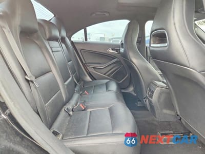 Zdjęcie 10 z 12 samochodu: 2015 MERCEDES-BENZ CLA 250 4MATIC VIN:WDDSJ4GBXFN174440 - miniatura
