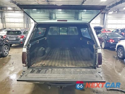 Zdjęcie 6 z 13 samochodu: 1999 FORD F250 SUPER DUTY VIN:1FTNX21F9XEC84600 - miniatura