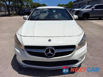 Piąte zdjęcie samochodu w środku: 2018 MERCEDES-BENZ CLA 250 VIN:WDDSJ4EB0JN570193 - miniatura