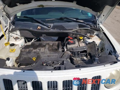 Zdjęcie 12 z 13 samochodu: 2014 JEEP PATRIOT LATITUDE VIN:1C4NJRFB7ED717415 - miniatura