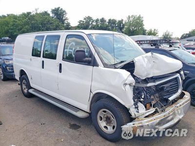 Czwarte zdjęcie samochodu z boku: 2020 GMC SAVANA 2500 CARGO DELIVERY VAN VIN:1GTW7AFG7L1264251 - miniatura