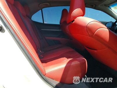 Zdjęcie 10 z 12 samochodu: 2018 TOYOTA CAMRY XSE V6 VIN:4T1BZ1HK4JU021627 - miniatura