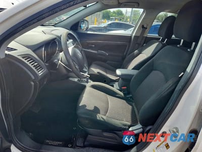 Zdjęcie 7 z 13 samochodu: 2018 MITSUBISHI OUTLANDER SPORT ES VIN:JA4AP3AU5JU023314 - miniatura