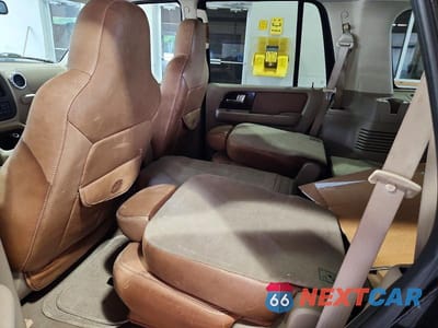 Zdjęcie 11 z 13 samochodu: 2006 FORD EXPEDITION EDDIE BAUER VIN:1FMFU18556LA59178 - miniatura