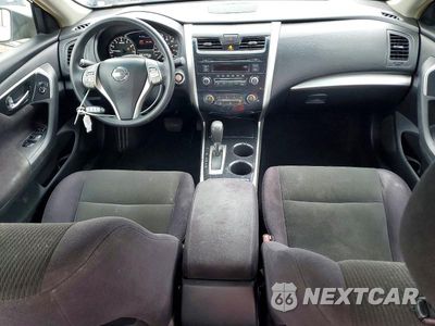 Zdjęcie 8 z 12 samochodu: 2013 NISSAN ALTIMA 2.5 VIN:1N4AL3AP6DC290084 - miniatura