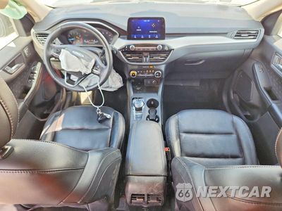 Zdjęcie 8 z 13 samochodu: 2020 FORD ESCAPE SEL VIN:1FMCU9H94LUC66980 - miniatura