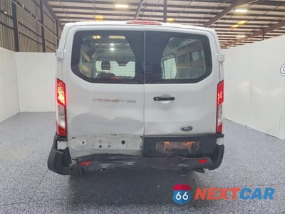 Zdjęcie 6 z 13 samochodu: 2023 FORD TRANSIT 250 DELIVERY VAN VIN:1FTBR1Y87PKA85772 - miniatura