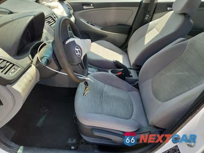 Zdjęcie 7 z 13 samochodu: 2017 HYUNDAI ACCENT SE VIN:KMHCT5AEXHU348402 - miniatura
