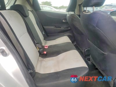 Zdjęcie 10 z 13 samochodu: 2012 TOYOTA YARIS 5-DOOR LE VIN:JTDKTUD38CD531441 - miniatura