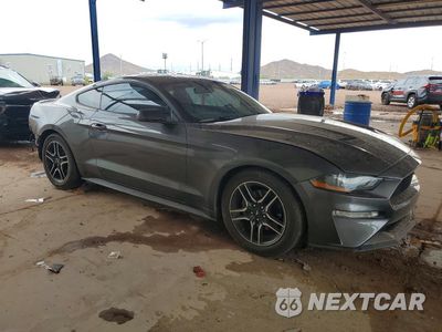 Czwarte zdjęcie samochodu z boku: 2020 FORD MUSTANG VIN:1FA6P8THXL5131925 - miniatura