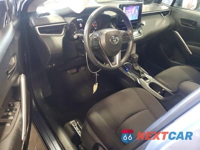 Zdjęcie 8 z 12 samochodu: 2024 TOYOTA COROLLA CROSS LE VIN:7MUBAABG2RV081976 - miniatura