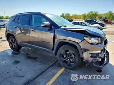 Czwarte zdjęcie samochodu z boku: 2019 JEEP COMPASS LATITUDE VIN:3C4NJDBB4KT631025 - miniatura