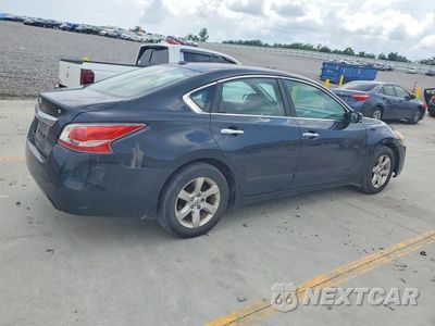 Trzecie zdjęcie samochodu z tyłu: 2015 NISSAN ALTIMA VIN:1N4AL3AP1FN380850 - miniatura