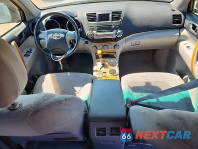 Zdjęcie 8 z 12 samochodu: 2008 TOYOTA HIGHLANDER HYBRID VIN:JTEEW41A482024221 - miniatura