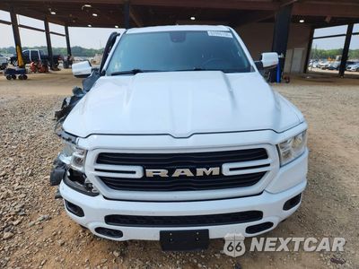 Piąte zdjęcie samochodu w środku: 2021 RAM 1500 BIG HORN/LONE STAR VIN:1C6RREBTXMN819888 - miniatura