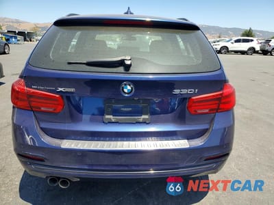 Zdjęcie 6 z 13 samochodu: 2017 BMW 330 XI VIN:WBA8K3C50HK678878 - miniatura