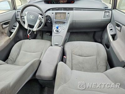 Zdjęcie 8 z 14 samochodu: 2011 TOYOTA PRIUS THREE VIN:JTDKN3DU6B0272953 - miniatura
