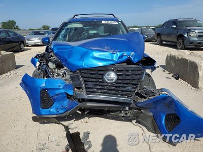 Piąte zdjęcie samochodu w środku: 2021 NISSAN KICKS SV VIN:3N1CP5CV4ML521411 - miniatura