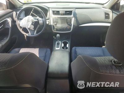 Zdjęcie 8 z 12 samochodu: 2016 NISSAN ALTIMA 2.5 S VIN:1N4AL3AP7GC191908 - miniatura