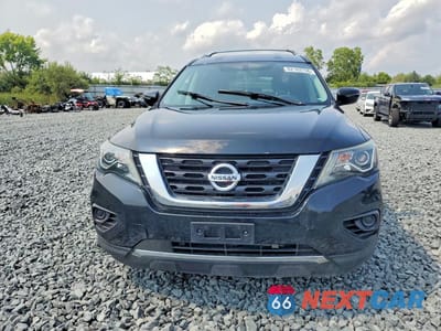 Piąte zdjęcie samochodu w środku: 2017 NISSAN PATHFINDER S VIN:5N1DR2MM0HC668709 - miniatura