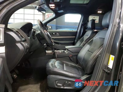Zdjęcie 7 z 13 samochodu: 2018 FORD EXPLORER XLT VIN:1FM5K8DH3JGB24878 - miniatura
