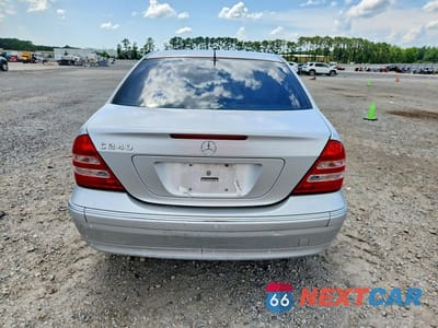 Zdjęcie 6 z 12 samochodu: 2001 MERCEDES-BENZ C 240 VIN:WDBRF61J71F077123 - miniatura