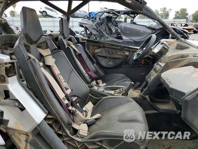 Piąte zdjęcie samochodu w środku: 2018 CAN-AM MAVERICK X3 UTILITY VEHICLE VIN:3JBVMAY28JK000041 - miniatura