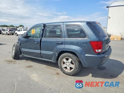 Drugie zdjęcie samochodu z przodu: 2007 JEEP GRAND CHEROKEE LAREDO VIN:1J8GR48KX7C687040 - miniatura