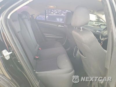 Zdjęcie 10 z 12 samochodu: 2021 CHRYSLER 300 TOURING VIN:2C3CCARG5MH524227 - miniatura