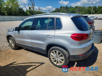 Drugie zdjęcie samochodu z przodu: 2015 VOLKSWAGEN TIGUAN S VIN:WVGBV7AX6FW106100 - miniatura