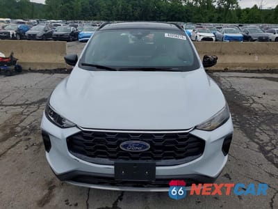 Piąte zdjęcie samochodu w środku: 2026 FORD ESCAPE ST LINE VIN:1FMCU9MN2TUA40715 - miniatura