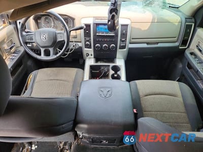 Zdjęcie 8 z 12 samochodu: 2012 DODGE RAM 2500 SLT VIN:3C6UD5DL9CG284887 - miniatura