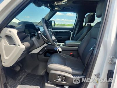 Zdjęcie 7 z 13 samochodu: 2025 LAND ROVER DEFENDER 130 X-DYNAMIC SE VIN:SALE2FEU5S2418438 - miniatura