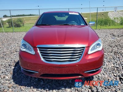 Piąte zdjęcie samochodu w środku: 2013 CHRYSLER 200 LIMITED VIN:1C3CCBCG0DN715950 - miniatura
