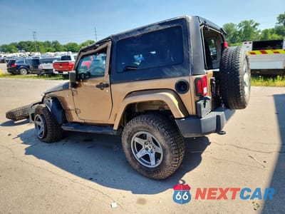 Drugie zdjęcie samochodu z przodu: 2015 JEEP WRANGLER SAHARA VIN:1C4AJWBG4FL607492 - miniatura